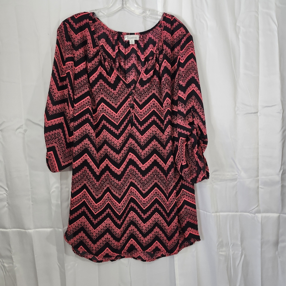 Espresso Size 3X Pink and Black Sheer Chevron Tunic Top